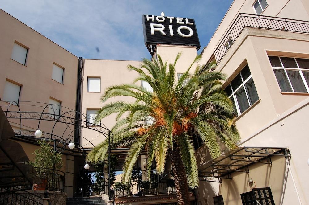 Hotel Rio Бадахос Экстерьер фото