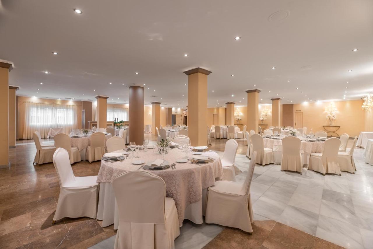 Hotel Rio Бадахос Экстерьер фото