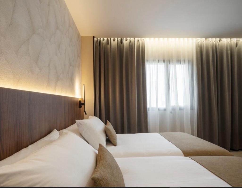 Hotel Rio Бадахос Экстерьер фото