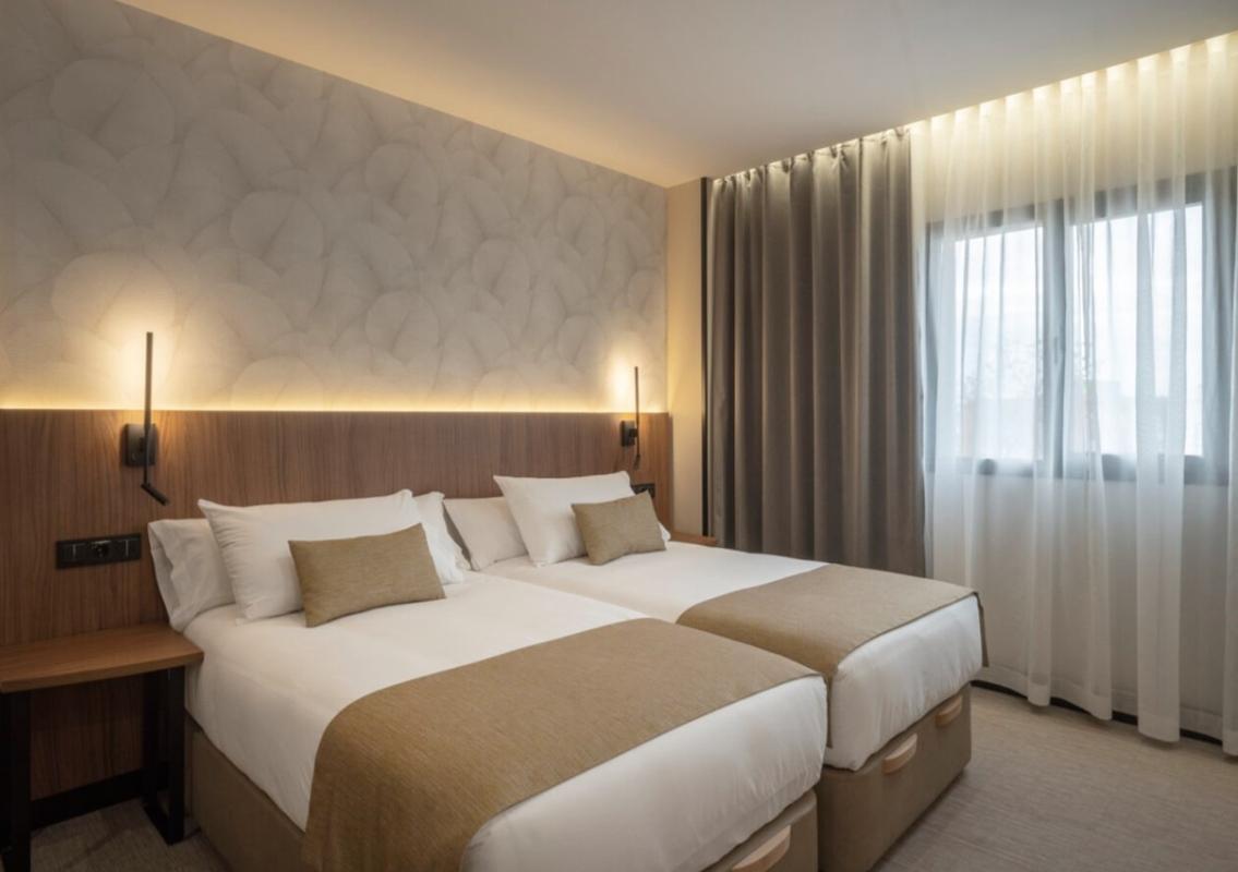Hotel Rio Бадахос Экстерьер фото